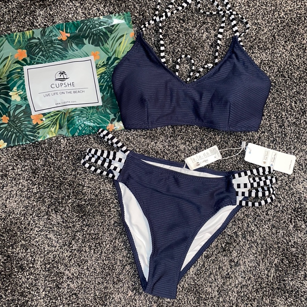 Cupshe Bikini
